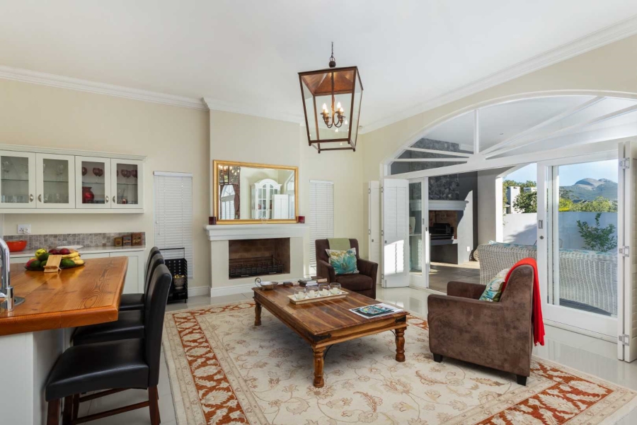To Let 3 Bedroom Property for Rent in Val De Vie Estate Western Cape